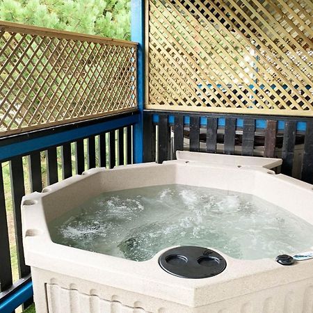 Rathlin Apartment - 2 Bedroom With Hot Tub Ballycastle Kültér fotó